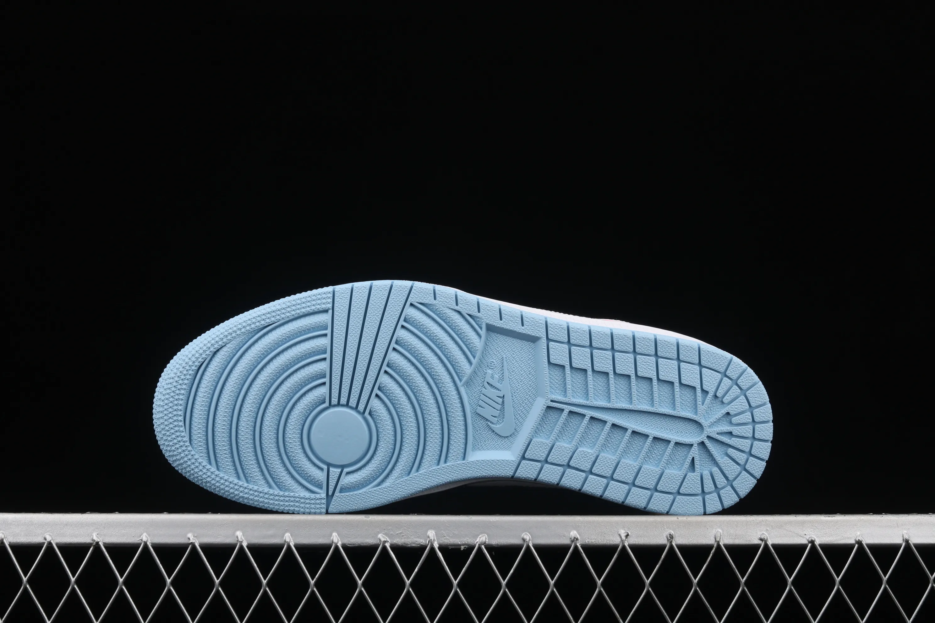 All Categories Air Jordan Jordan Series Basketball Shoes Air Jordan 1 Mid Air Jordan 1 Mid SE AJ1 Joe 1 Sesame Color China Basketball Shoes CZ0774-200